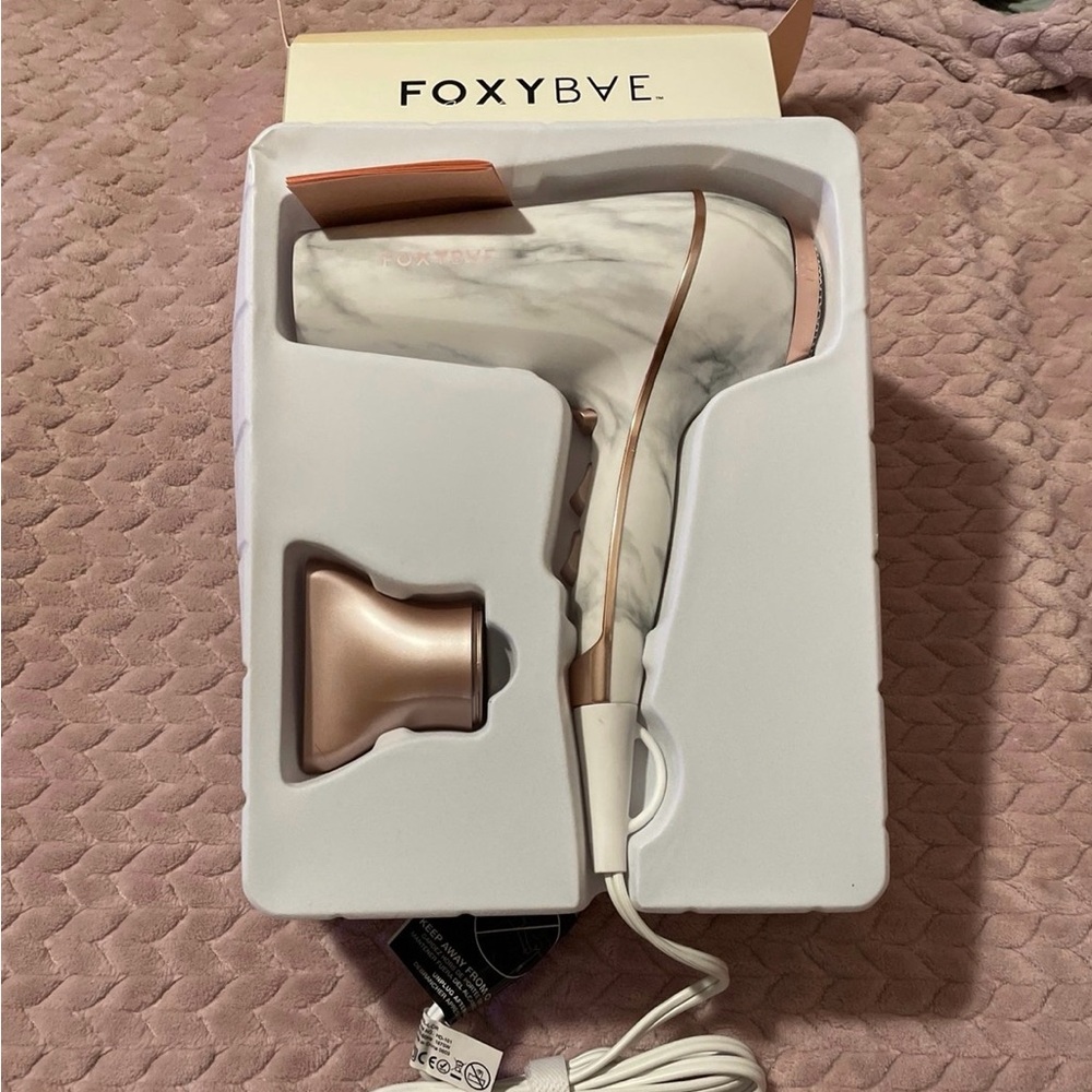 Foxybae White Marble Rose Gold Blow Dryer, Brand New - Picture 2 of 3